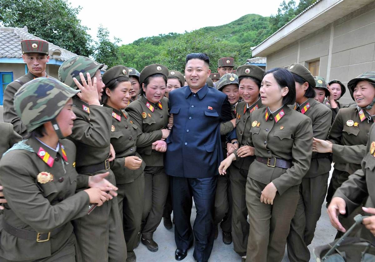 उत्तर कोरियाली शासक किम जोङ उन जीवितै तर हिड्न र उभिन नसक्ने अवस्थामा