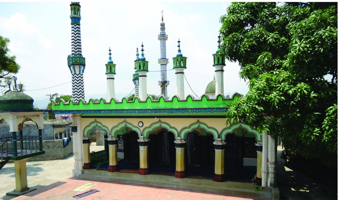 सुनसरीको कुव्रा मस्जिदमा १० जना बंगलादेशी भेटिए