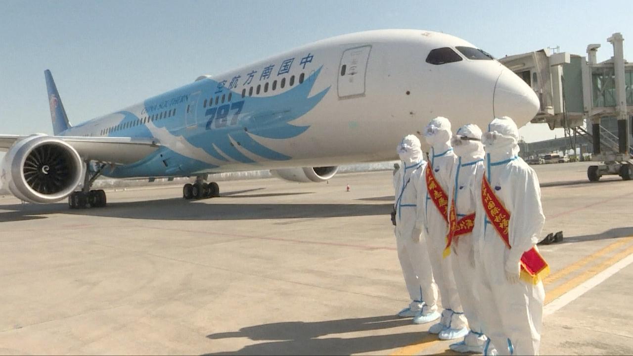 कोरोना उद्गमस्थल चीनको उहानबाट पूर्ण क्षमतामा आन्तरिक हवाई उडान शुरु