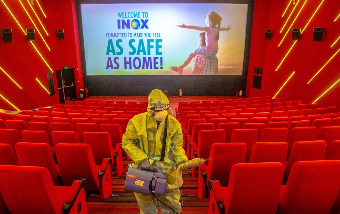 कोरोनाका कारण भारतमा सात महिनापछि फिल्म हल खोलिँदै