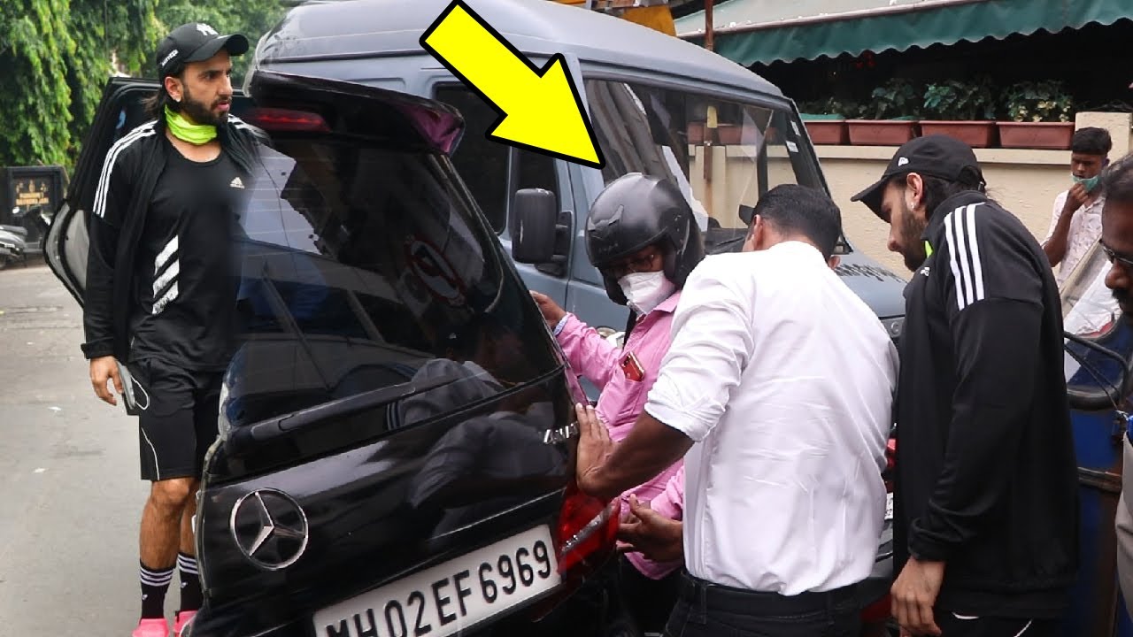 बलिउड अभिनेता रणबीर सिंह चढेको गाडी दुर्घटना