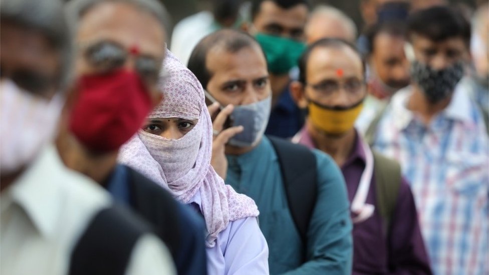भारतमा एकैदिन २ लाख ९४ हजारमा संक्रमण
