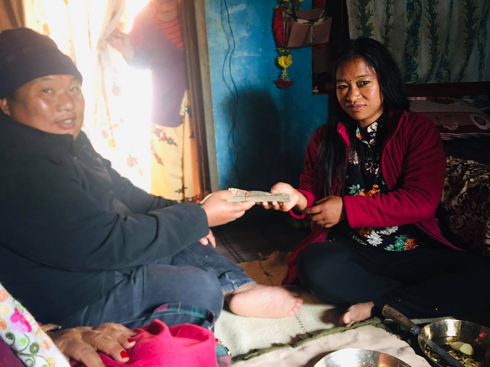मृगौला पीडित भूमिसरालाई अमेरिका बस्ने नेपालीको सहयोग