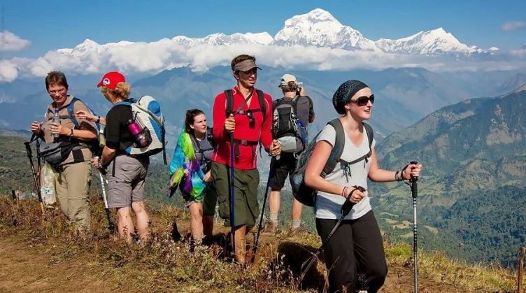 ६ महिनामा दुई लाख ३७ हजार पर्यटक नेपाल भित्रिए