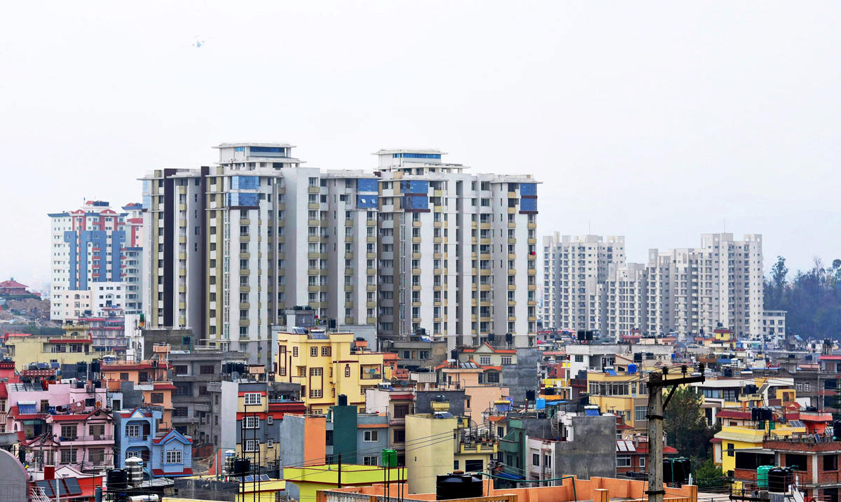 गगनचुम्बी भवनहरूले बदलिएको काठमाडौं उपत्यका (फोटोफिचर)