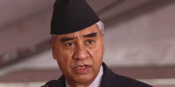 चुनाव छल्न सिंगापुर उडे देउवा