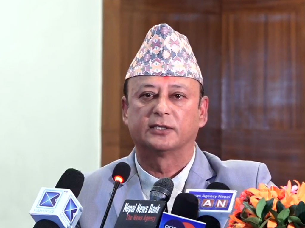 ऊर्जा क्षेत्रमा लगानी गर्न एनआरएनएलाई मन्त्री खड्काको आग्रह