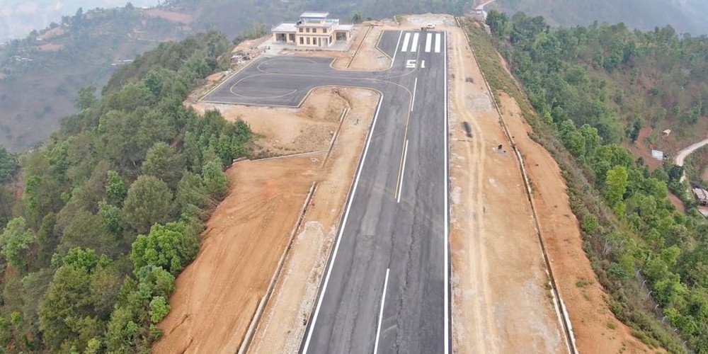 रेसुङ्गा विमानस्थलबाट सातामा तीन पटक उडान हुने