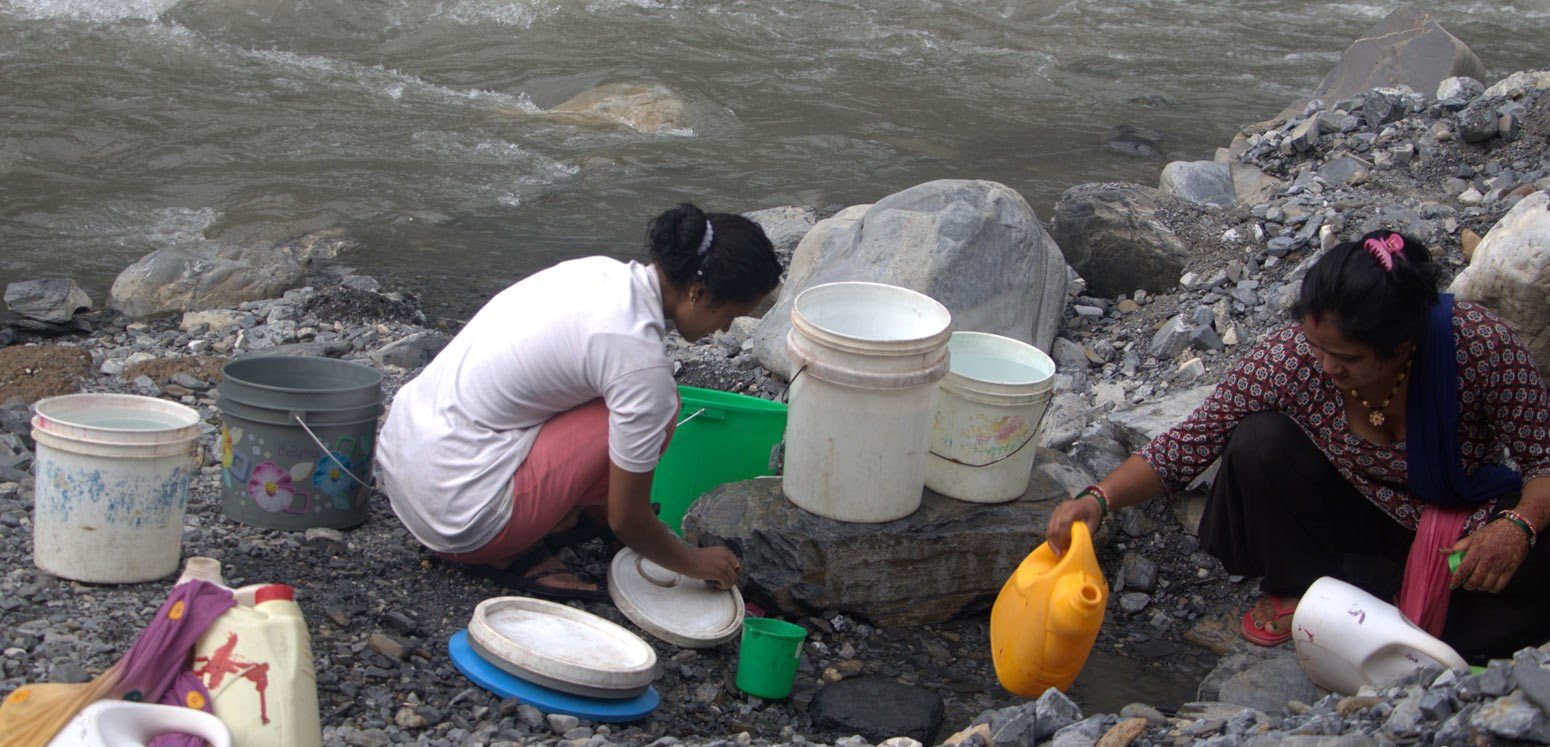खानेपानी अभावमा दगातुन्डाँडाका बासिन्दा बसाइँ सर्न बाध्य