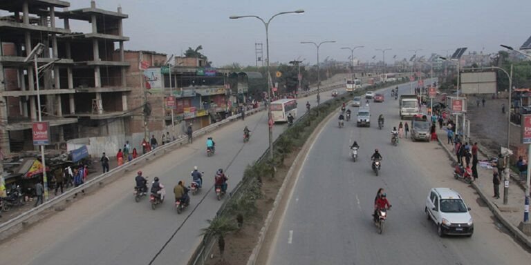 सार्वजनिक सवारीसाधन नचल्दा आवतजावतमा कठिनाइ