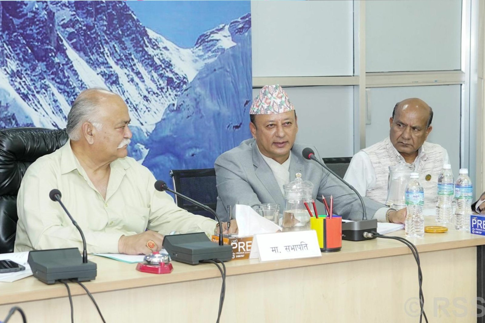 ‘क्षति न्यूनीकरणका लागि पूर्व सूचना प्रणाली सरकारको प्राथमिकतामा छ’: ऊर्जामन्त्री खड्का
