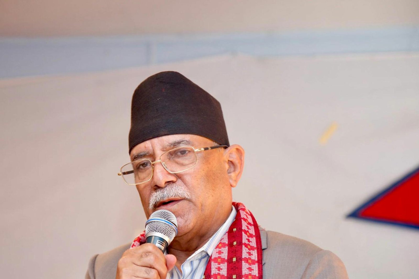 ‘प्रचण्ड’ले भने-‘सदन खुल्छ, रास्वपा आफ्नै ढंगले जान्छ