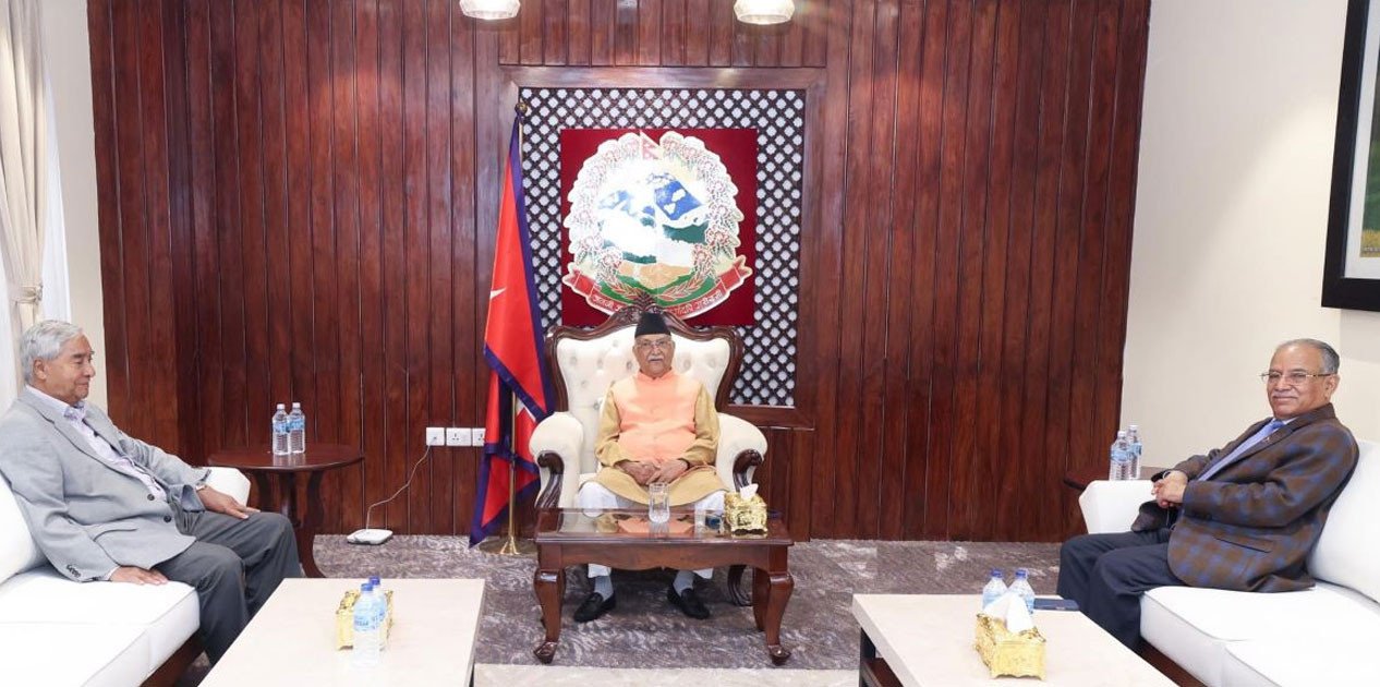 तीन दलका शीर्ष नेताको बैठक बस्दै
