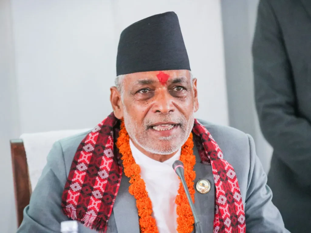 मलको हाहाकार छ, भइरहन्छ : मन्त्री अधिकारी