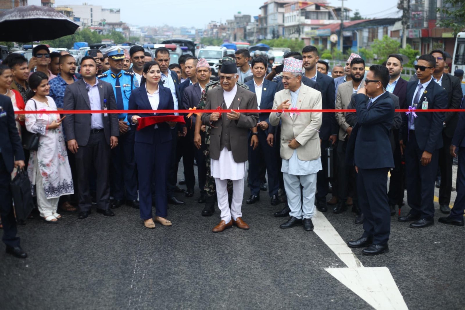 ग्वार्को फ्लाइओभरको उद्घाटन, प्रधानमन्त्रीले भने-‘देशमा बहुआयामिक र चौतर्फी ढंगले विकास गर्दैछौँ’