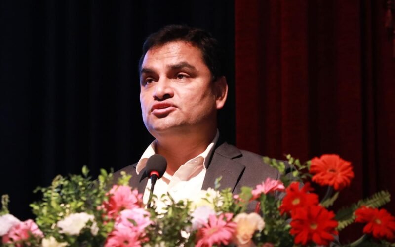 जटिल प्रकृतिका रोगको उपचारका लागि सरकारले थप एक लाख दिने
