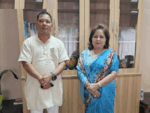 परराष्ट्र मन्त्री आरजूसँग रेशमको भेट