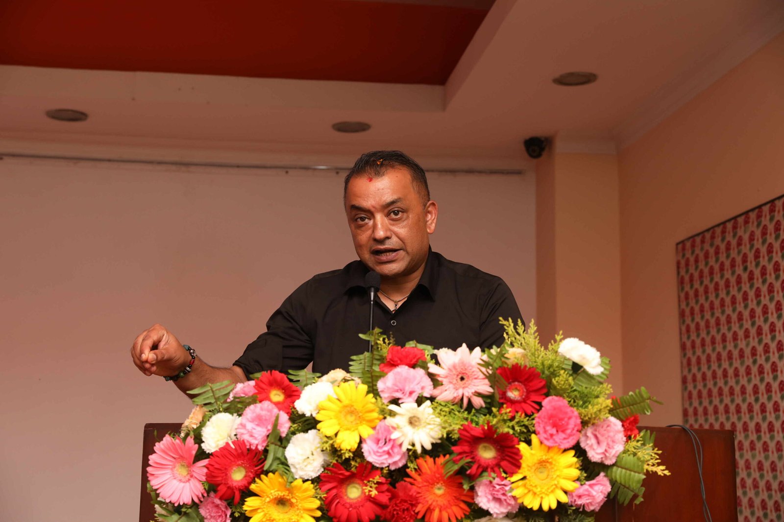 गगन थापा भन्छन् अब कूटनीति अर्थनीतिमा केन्द्रीत हुनुपर्छ