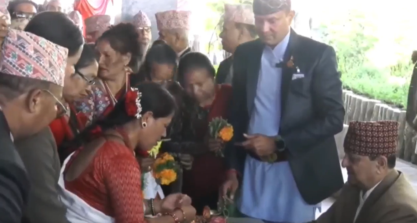 पूर्व राजा ज्ञानेन्द्र शाहको ७९ औँ जन्मउत्सब मनाइँदै, बिहानैदेखि शुभकामना दिन निर्मल निवासमा भिड