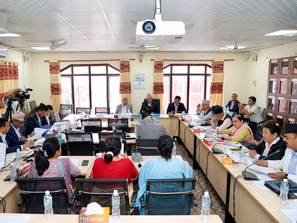 कुलिङ पिरियडको छानबिन नभएसम्म सांसदहरु सहभागी नहुने भएपश्चात राज्य व्यवस्था समितिको बैठक स्थगित