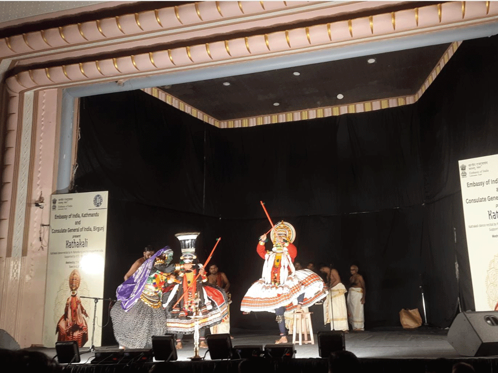 भारतीय स्वतन्त्रता दिवसको पूर्वसन्ध्यामा वीरगञ्जमा ‘कथाकली’ नृत्य