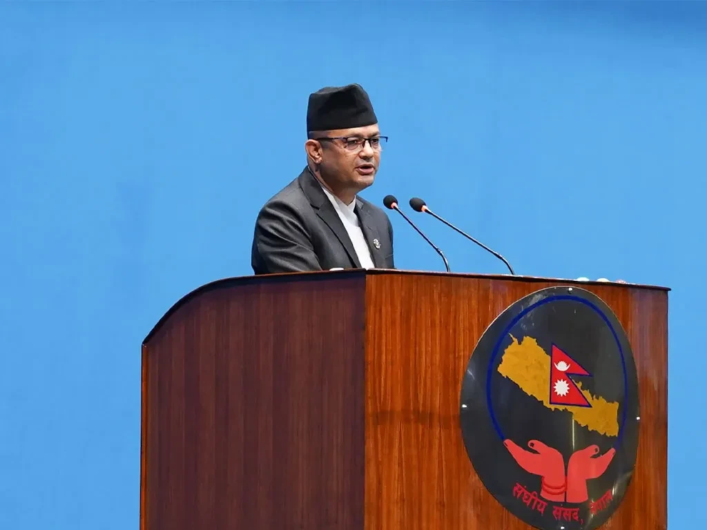 पदम गिरीको आरोप- ‘राष्ट्रवादी र समृद्धिको नेतृत्व गर्न सक्ने उच्च कद भएकैले ओलीमाथि प्रहार हुँदैछ’