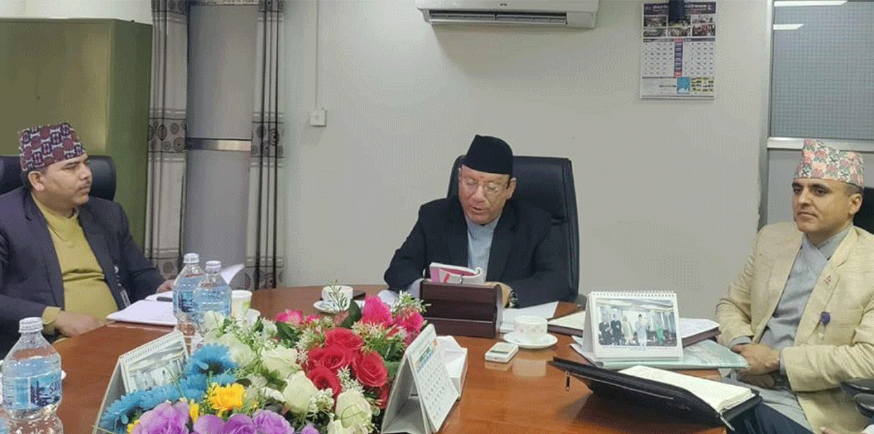संवैधानिक इजलासमा प्रधान न्यायाधीशले आफैँले न्यायाधीश छनौट गर्ने