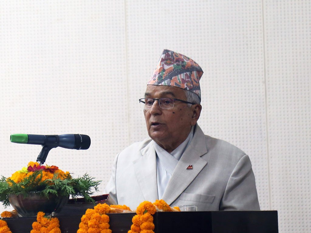 संवैधानिक आयोगका दुई पदाधिकारीको राजीनामा स्वीकृत