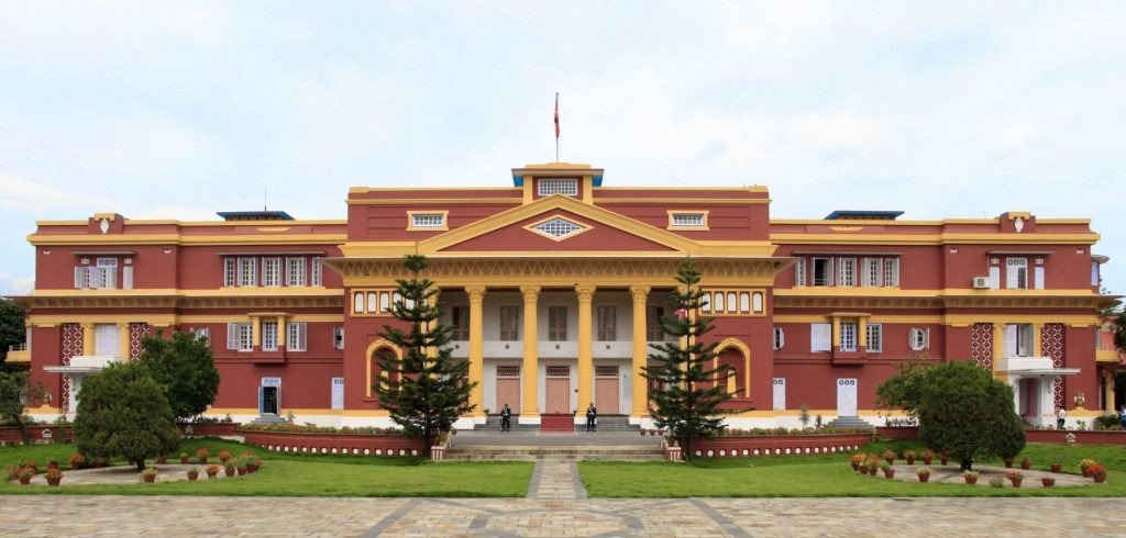राष्ट्रपति भवन शीतल निवासको आगो निभ्यो, सेनाले दिइरहेको छ सुरक्षा