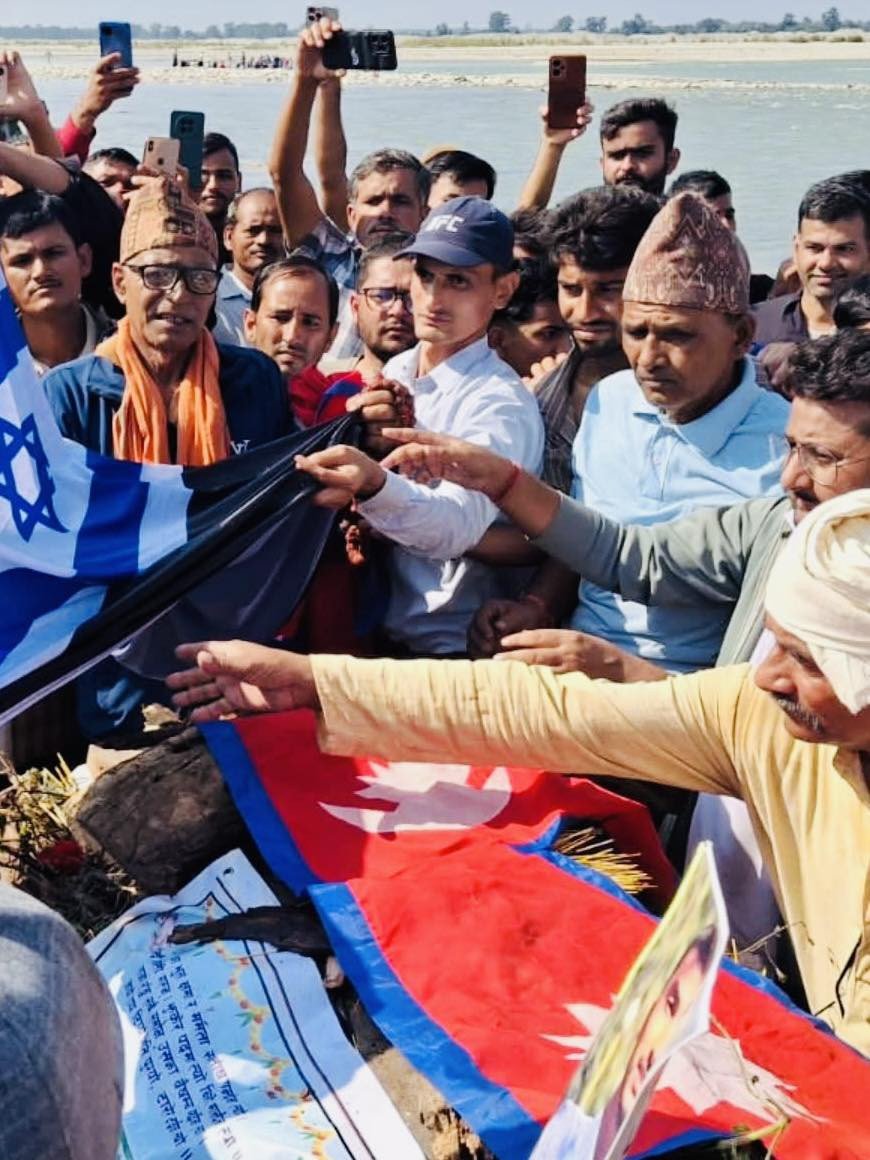 विपीन जोशी : गाजामा मारिए, महाकालीमा बिलाए