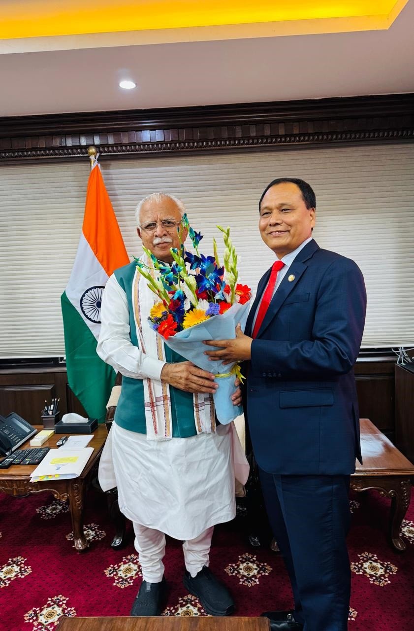 ऊर्जामन्त्री घिसिङ र भारतका विद्युत्मन्त्री खट्ठरबीच भेटवार्ता