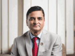 ‘झन्डै २ तिहाइ बहुमतका प्रधानमन्त्री एक्लै ! बुझिन मैले, बुझाइदेऊ कसैले !! ;योगेश भट्टराई
