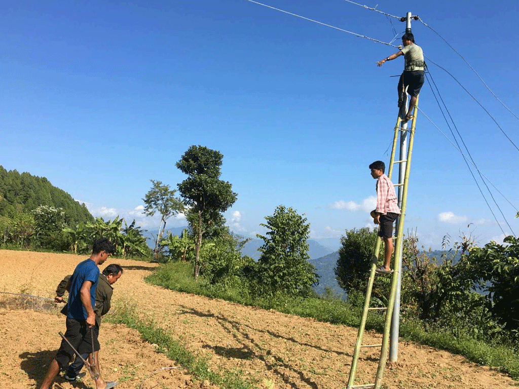 भुल्केका १०७ घरमा विद्युत् जडान