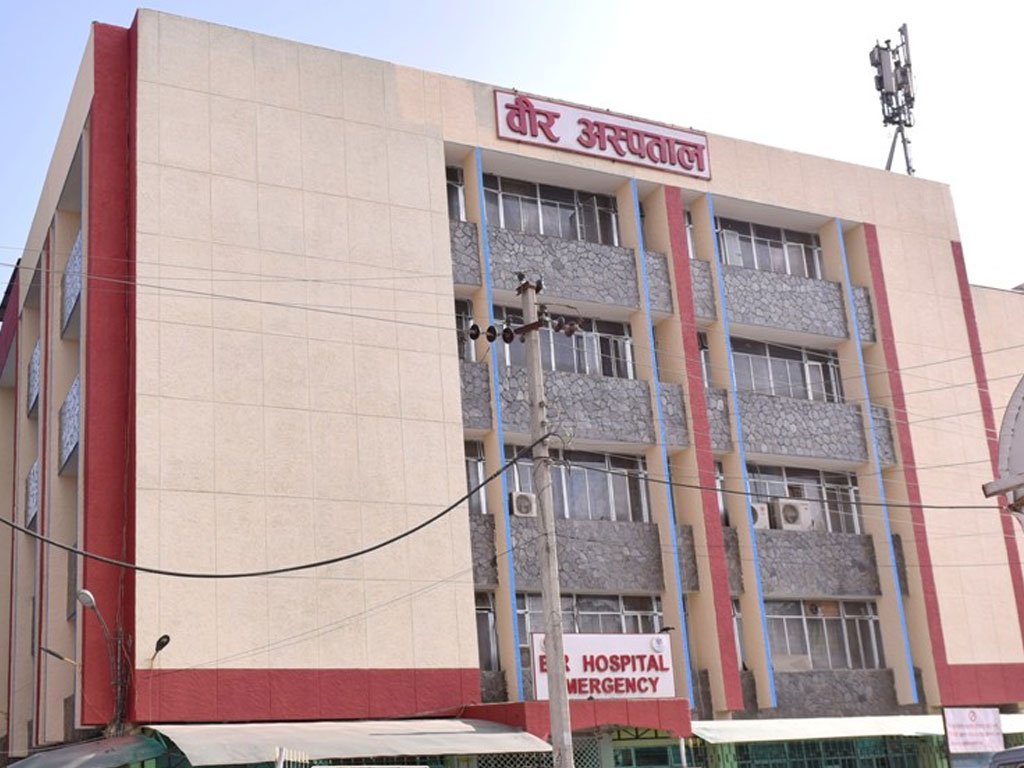 वीर अस्पतालमा गरियो ‘एनोरिज्य’को जटिल शल्यक्रिया