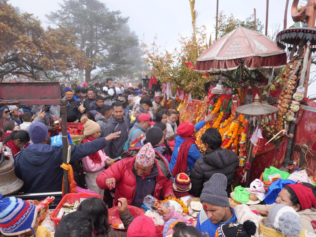 शनिवार छ हजार ३९३ जना भक्तजनले दर्शन गरे पाथीभरा