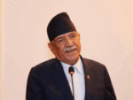 निर्वाचनको माध्यमबाट संविधान र लोकतन्त्रको रक्षा गरेर अघि बढ्नुपर्नेमा ‘प्रचण्ड’को जोड