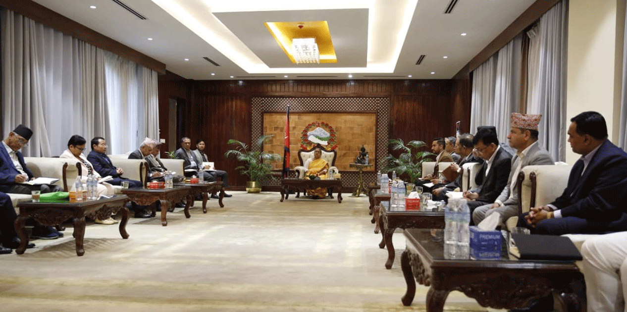अब जेनजी र दलहरू बस्न बालुवाटार बैठकमा प्रधानमन्त्रीको प्रस्ताव