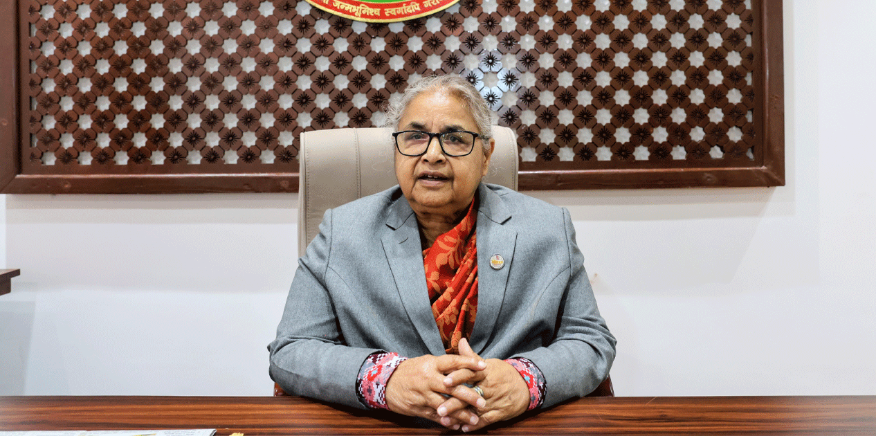 प्रधानमन्त्री कार्कीविरुद्ध अदालतको अवहेलना निवेदन दर्ता