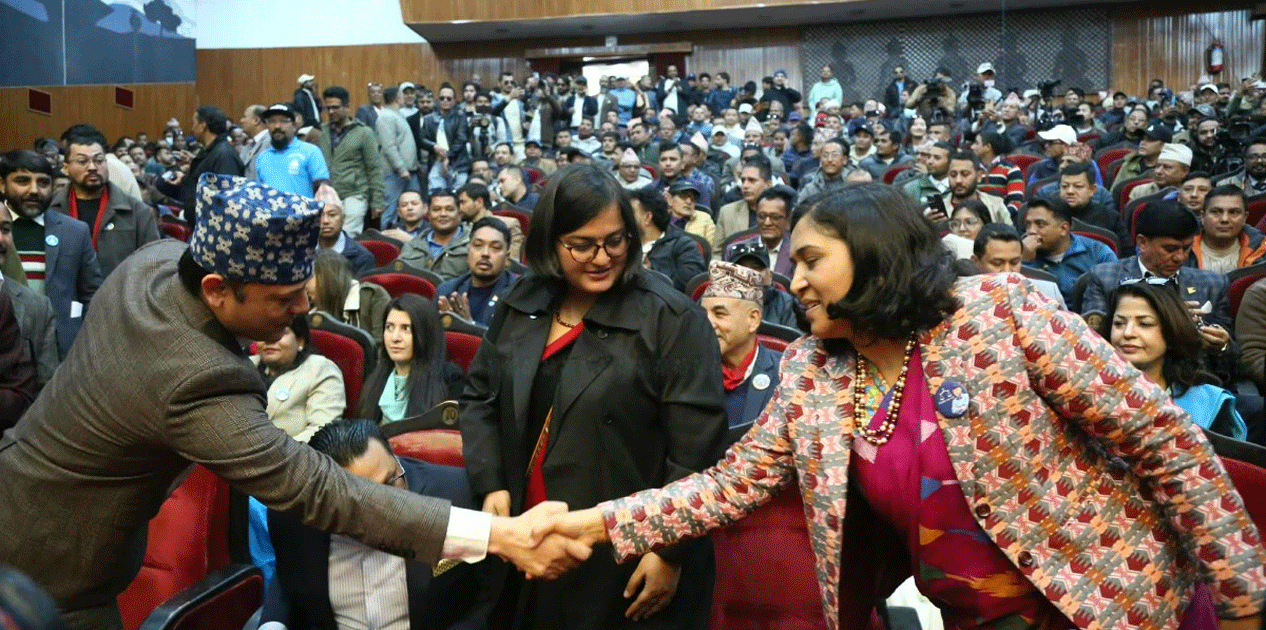 रास्वपा र विवेकशील साझाबीच एकता घोषणा