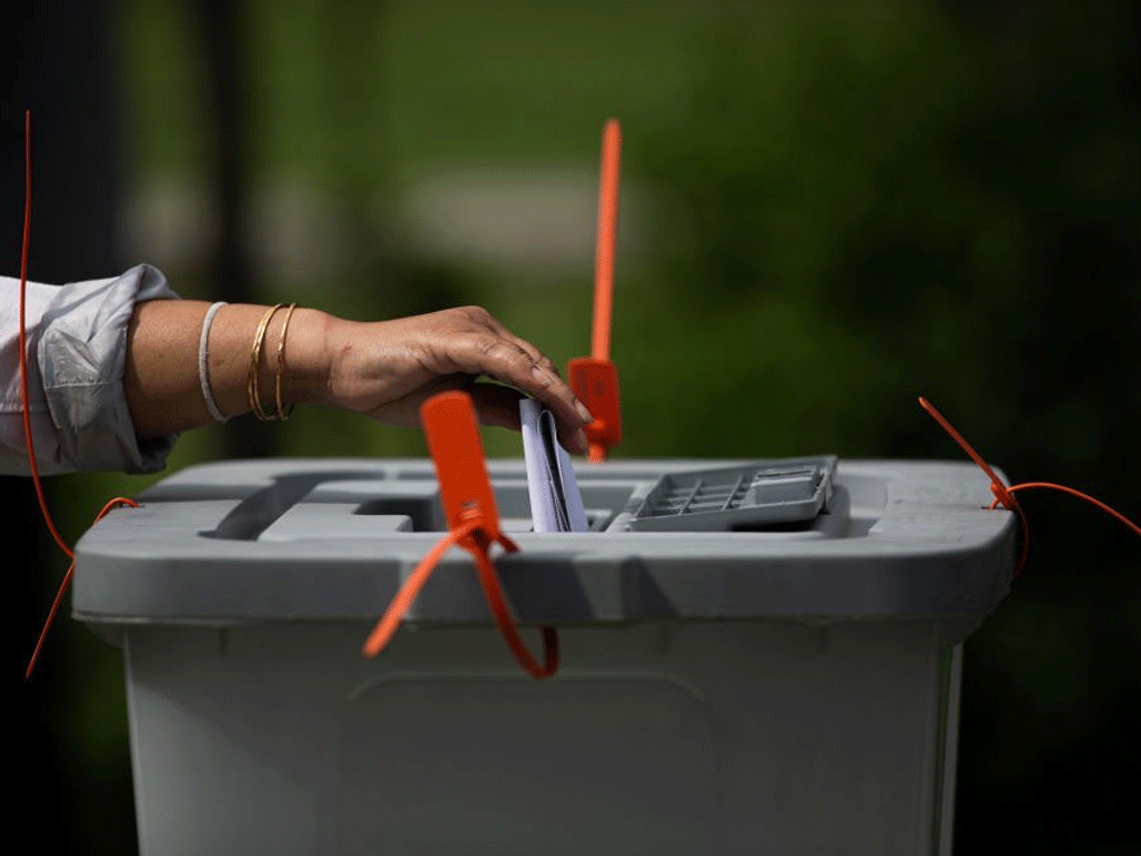 २१ फागुनको चुनावका लागि मतपेटिका र मसी किन्नु नपर्ने