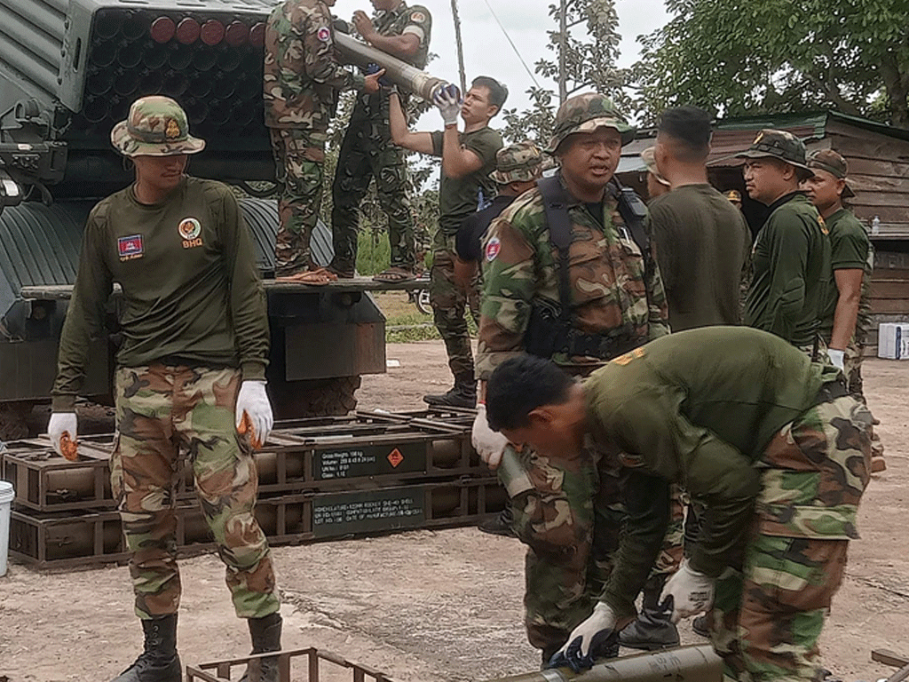 थाइल्याण्ड-कम्बोडिया सीमा विवाद: हवाई आक्रमण जारी