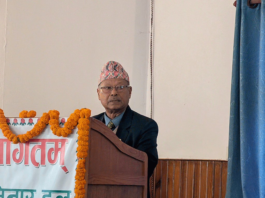 माटोको गुणस्तर सुधार तथा संरक्षणमा मन्त्री परियारको जोड