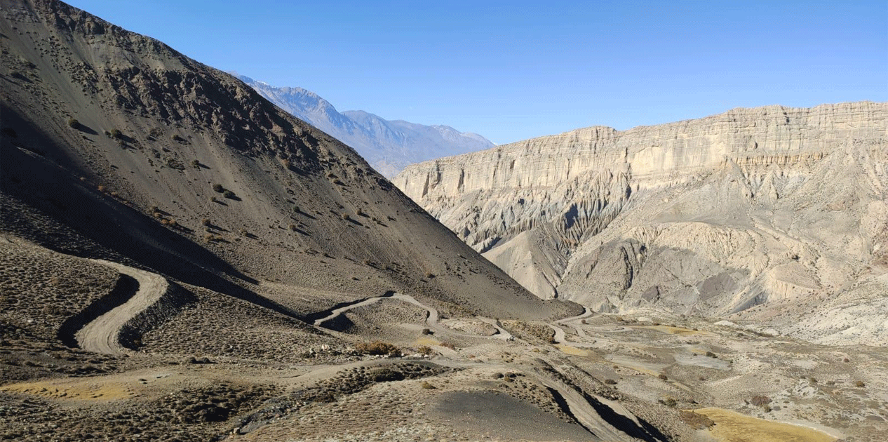 मुक्तिनाथ-तेताङ चक्रपथ सडक निर्माण