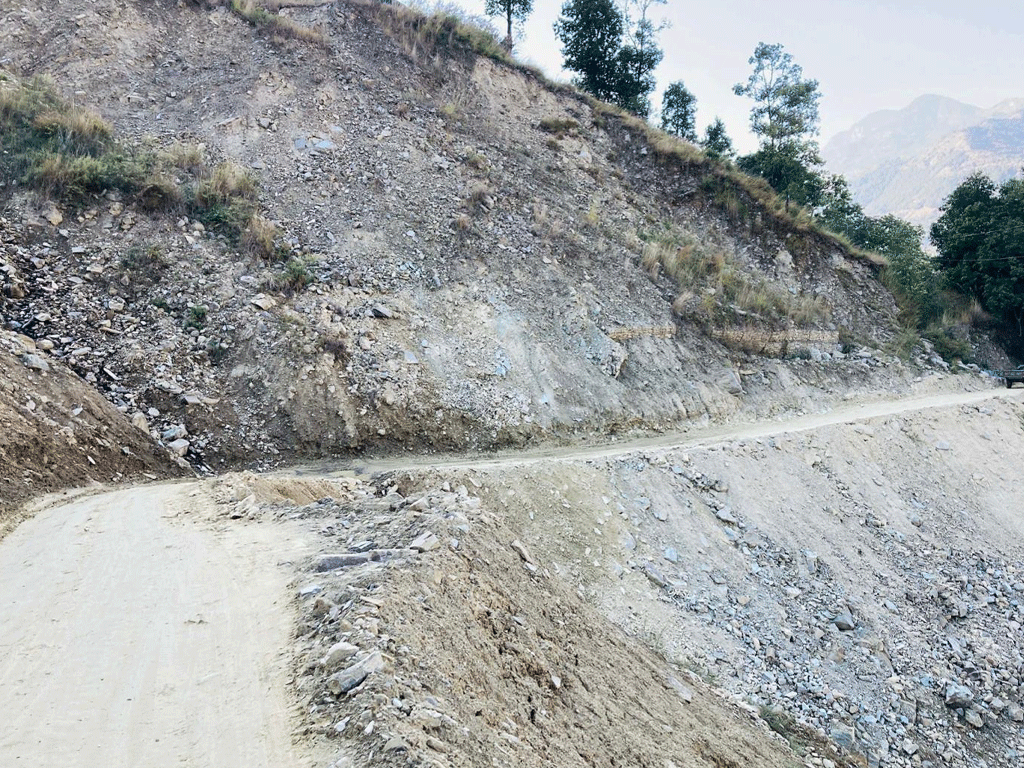 दब्ल्याङको पहिरो नियन्त्रण गर्न सुरु