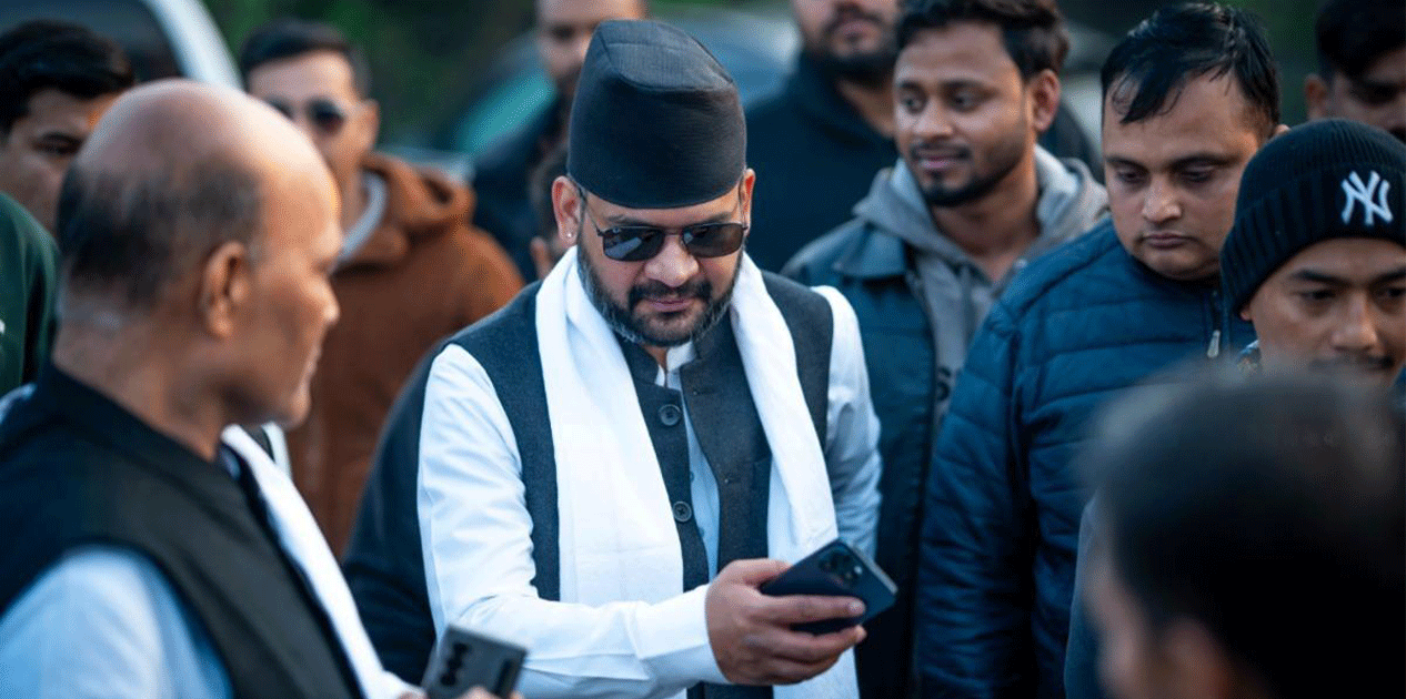 आफ्नो पहिलो राजनीतिक सभामा सहभागी भए बालेन