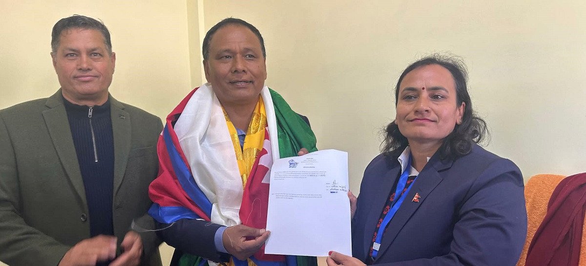 काठमाडौं- ३ बाट कुलमानको उम्मेदवारी दर्ता