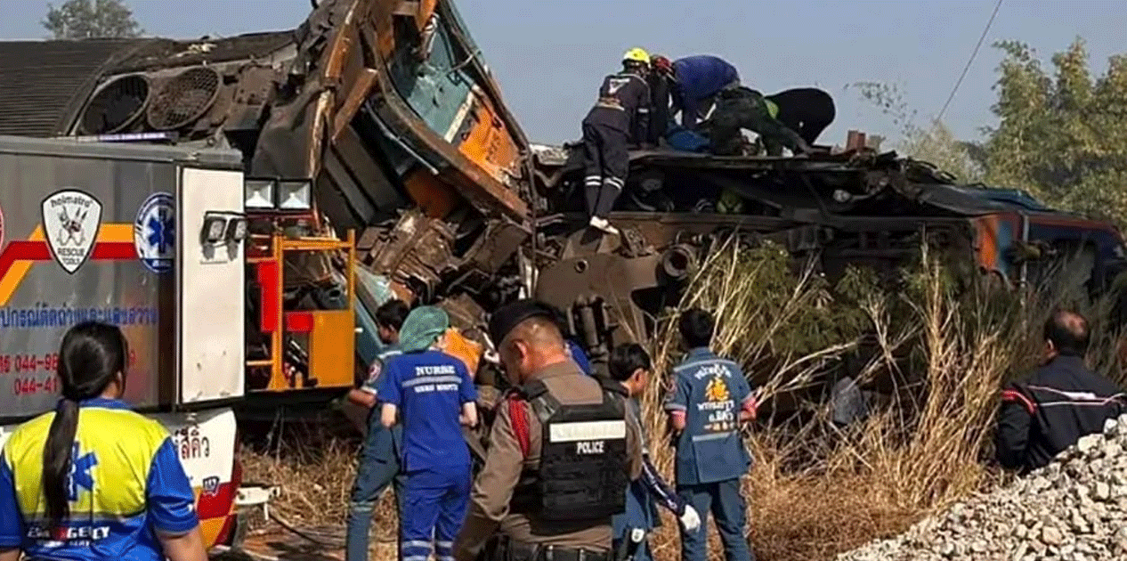 थाइल्याण्डमा गुडिरहेको रेलमा क्रेन खस्दा रेल दुर्घटनाग्रस्त, कम्तीमा २२ जनाको मृत्यु