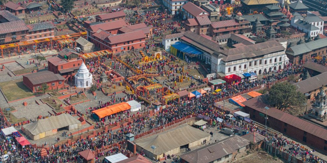 पशुपतिनाथसहित देशभरिका शिवालयहरूमा दर्शनार्थीको घुइँचो