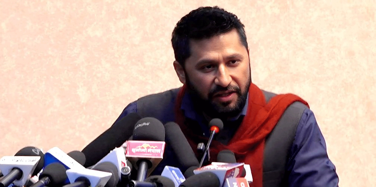 चुनावी यात्रामा पोखरा पुगे रवि लामिछाने