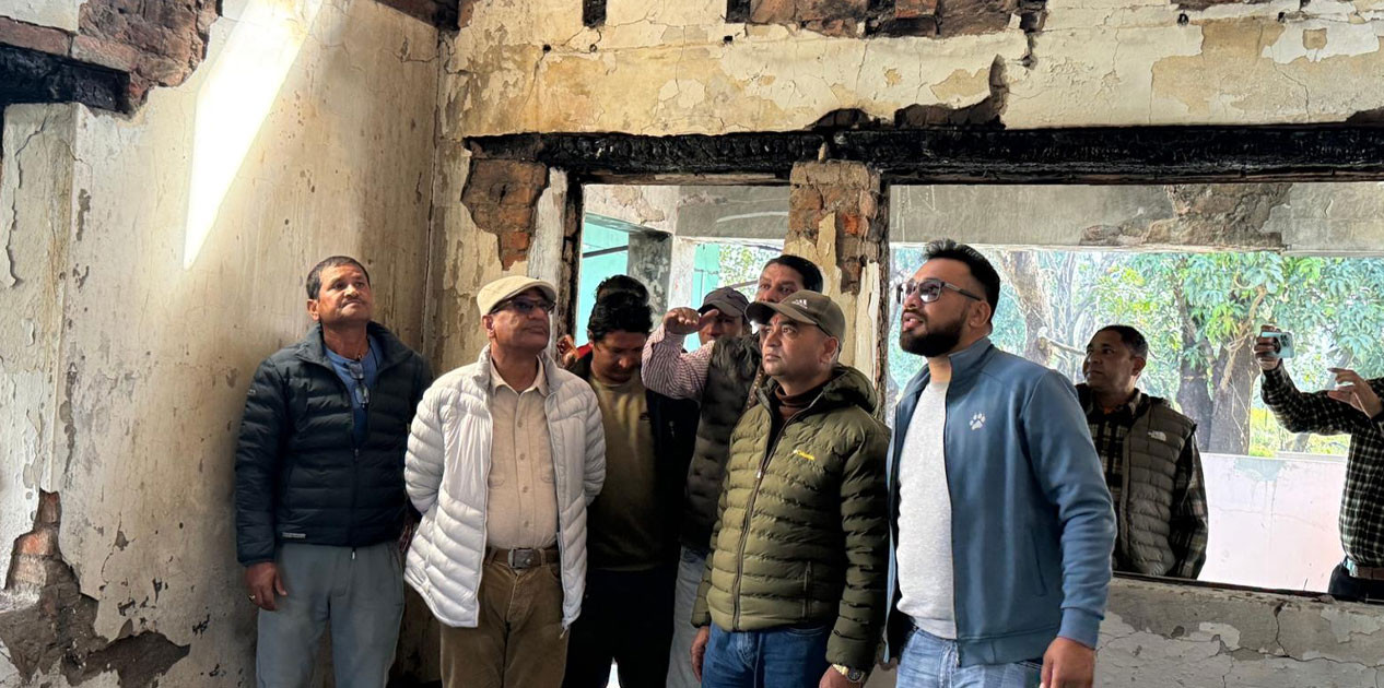 पाँच महिनापछि पूर्व गृहमन्त्री जलेको पुर्खौली घरमा